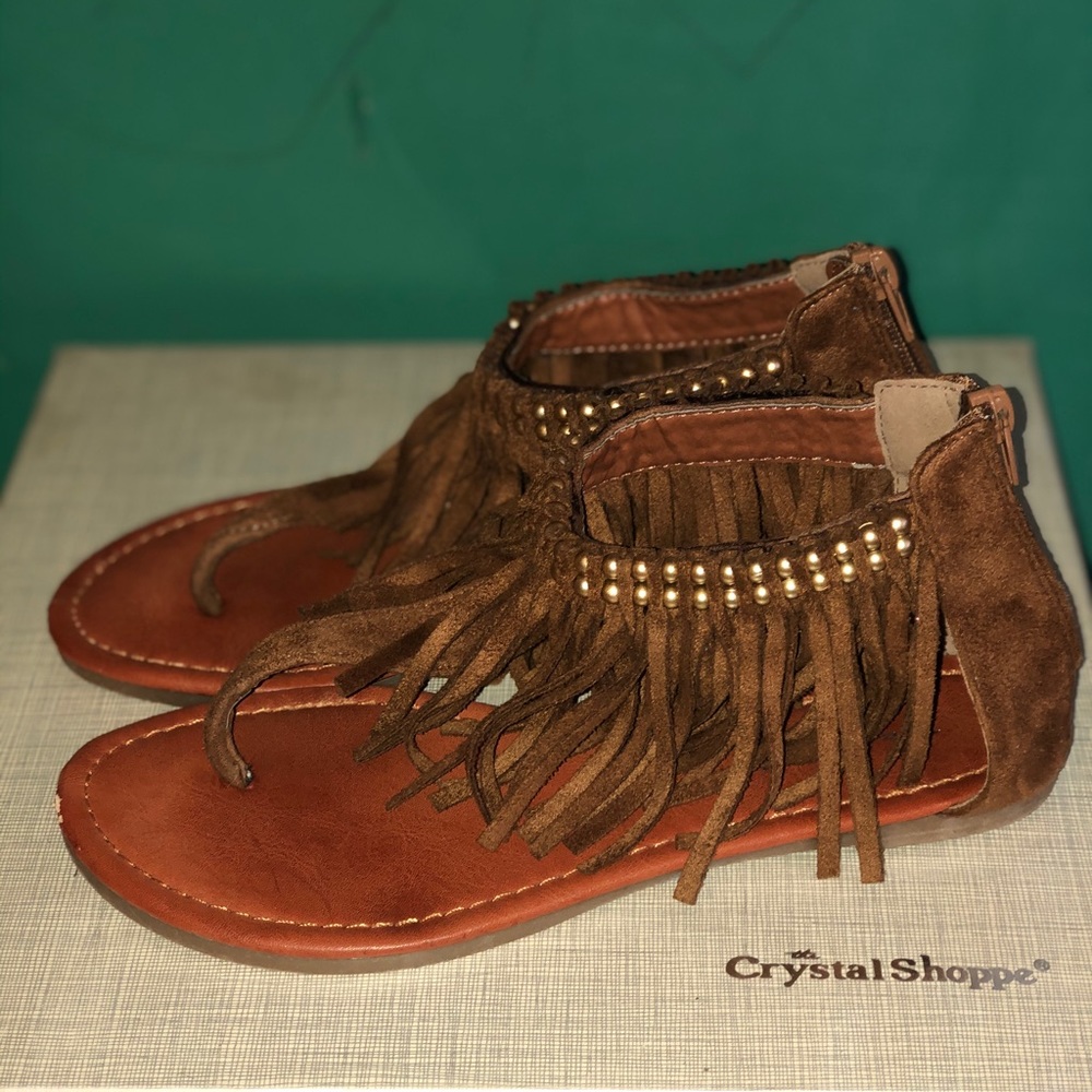 Fringe sandals